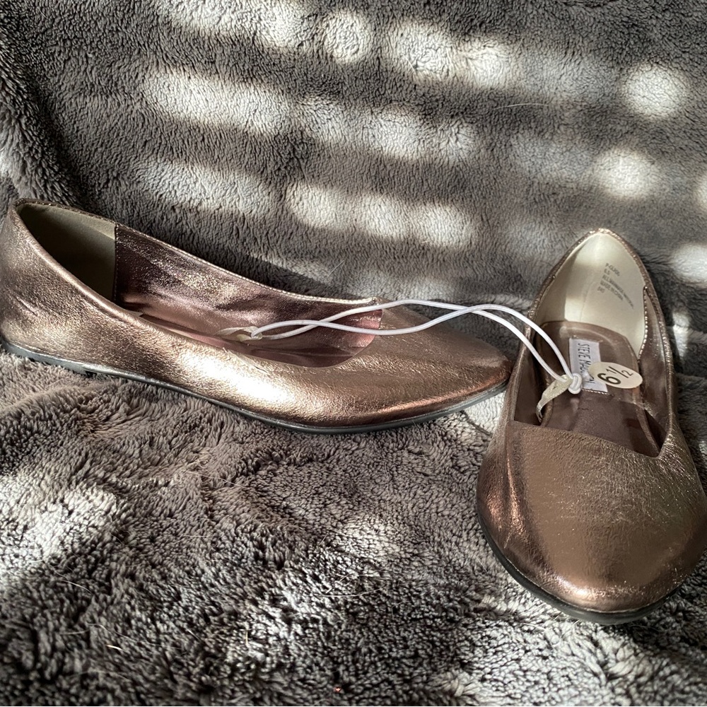 Steve Madden flats, 6.5